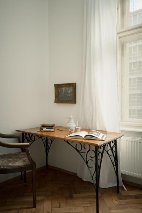 Appartement Artisan & Old-timey 2 Bedrooms Praag