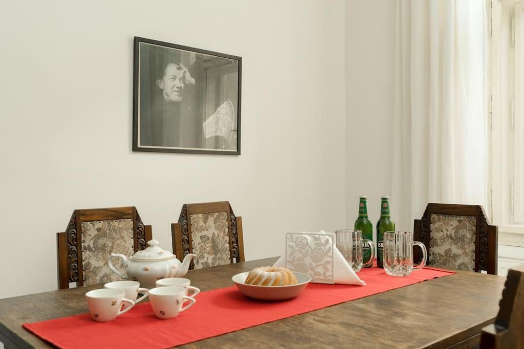 Appartement Artisan & Old-timey 2 Bedrooms Praag